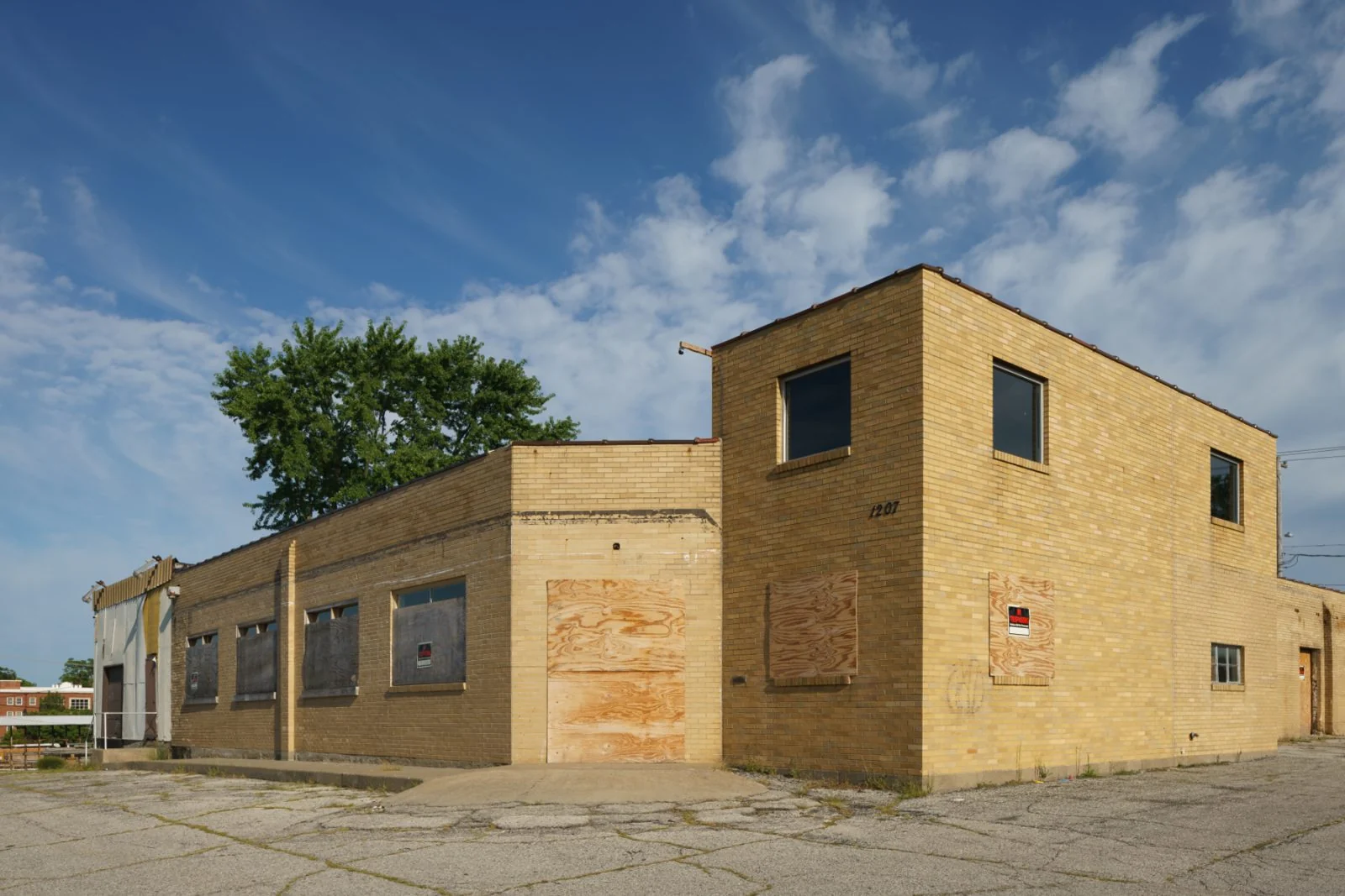 Diggs Building before renovation